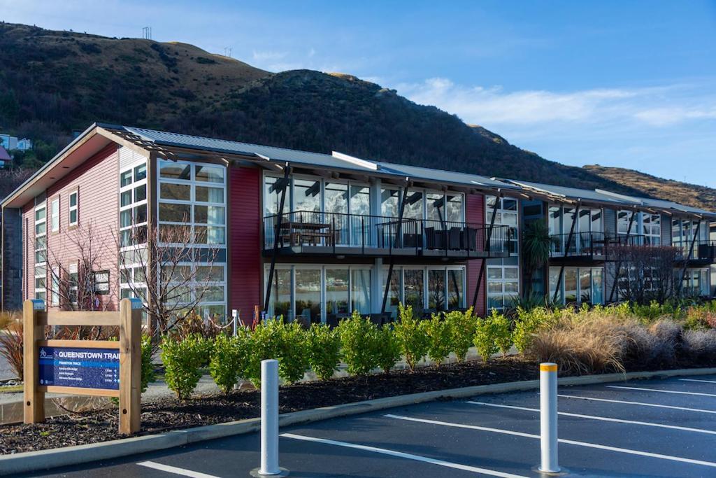 Absolute Lakefront Location - 3 Bedroom Apartment Queenstown Exterior foto